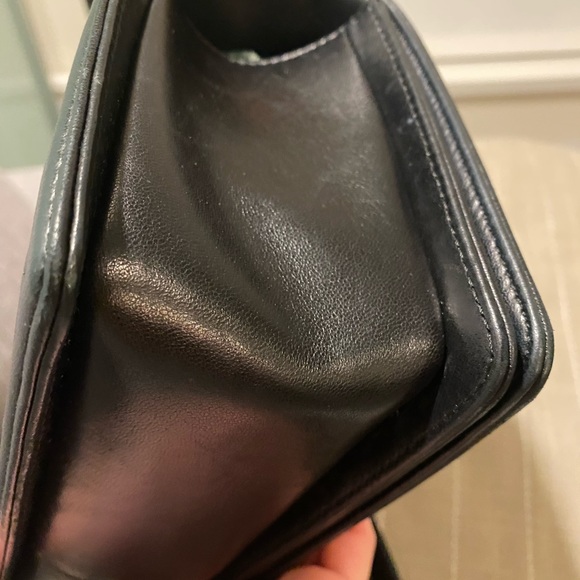 RARE CHANEL BOY (medium) -Python - Picture 10 of 14